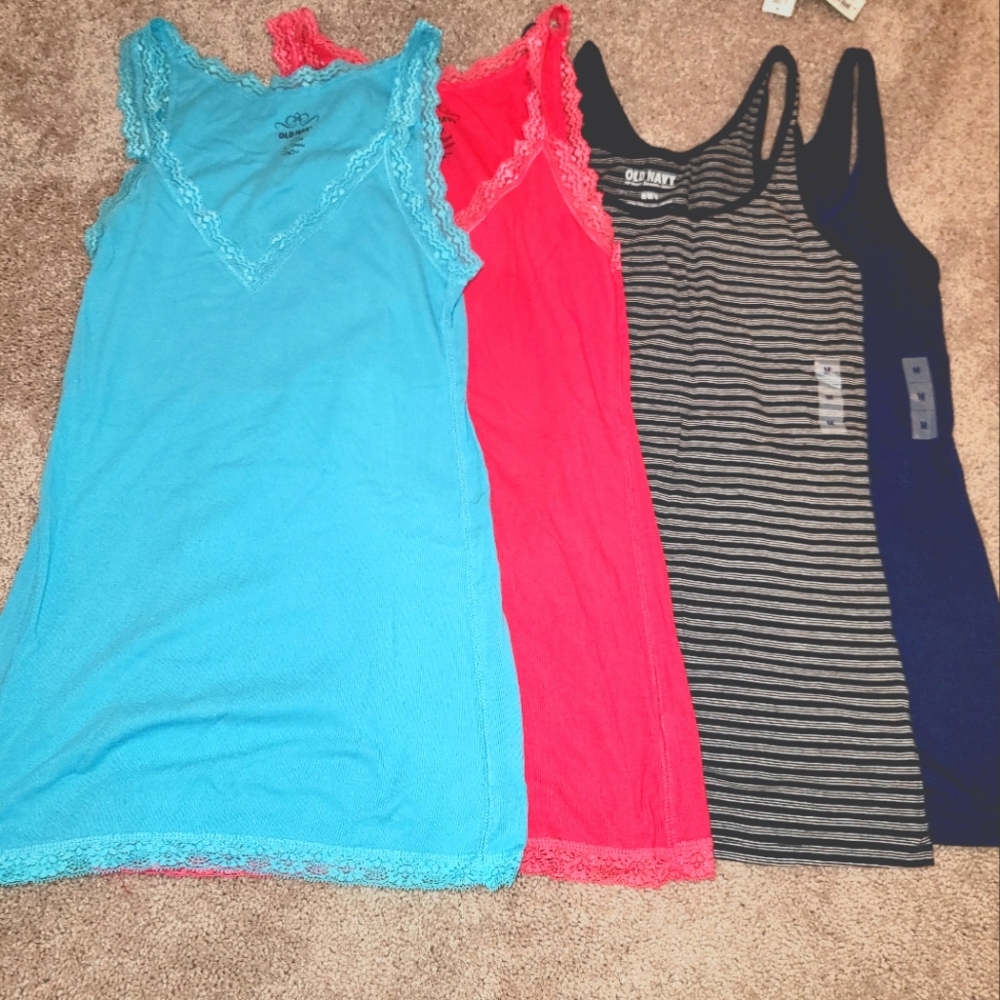 Lot of 4 tank tops